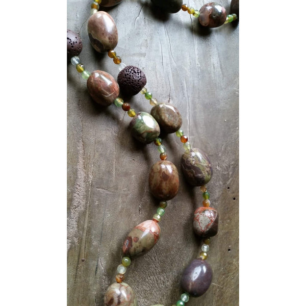 Essential oil diffuser necklace - Agate - wire wrapped