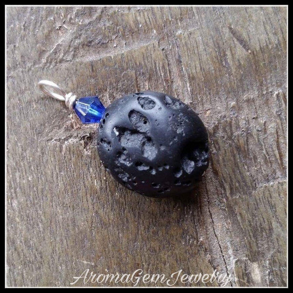 Essential oil diffuser necklace-minimalist