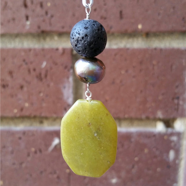 Essential oil diffuser necklace - New Jade