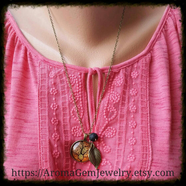 Essential oil diffuser-Necklace-antiqued bronze-Tree of Life