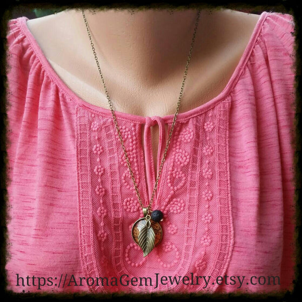 Essential oil diffuser-Necklace-antiqued bronze-Tree of Life