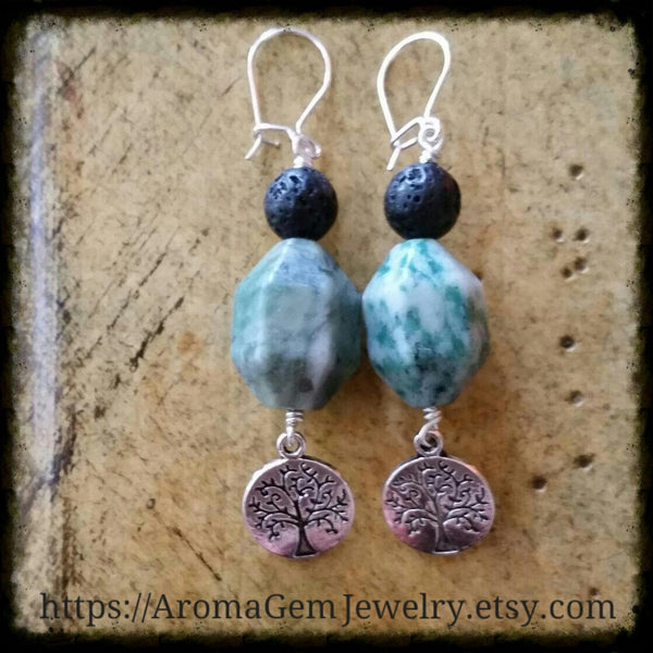 Essential oil diffuser earrings - green Ching Hai Jade - Tree of Life