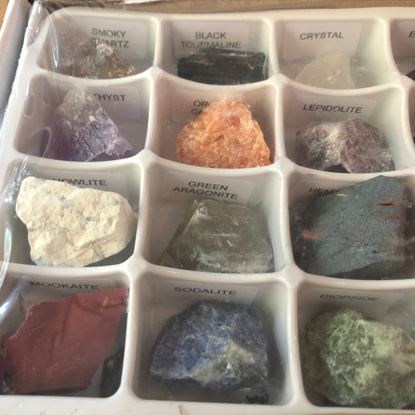 24 crystal collection kit