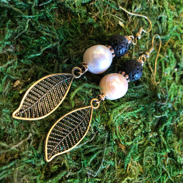 Essential oil diffuser earrings - antiqued bronze-leaf