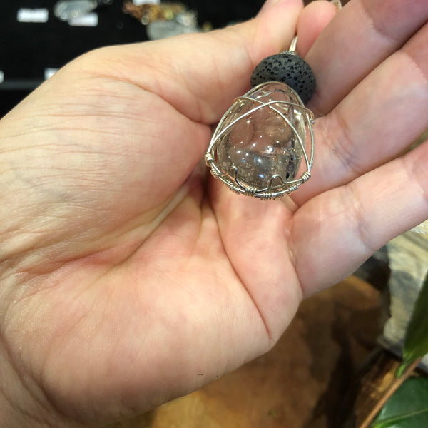 Essential oil diffuser necklace - Tourmalinated quartz