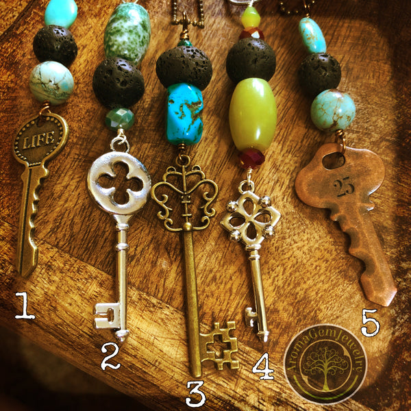 Essential oil diffuser necklace - antiqued skeleton key 6901