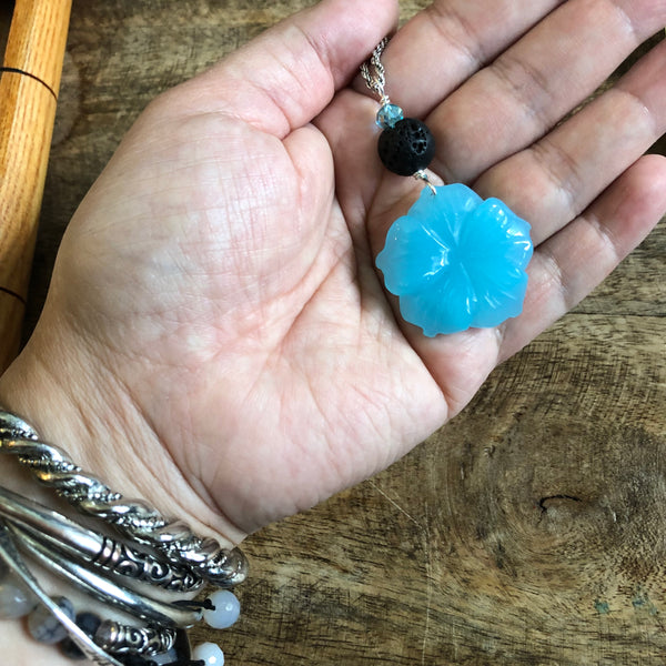 Essential oil diffuser necklace  - Aqua flower