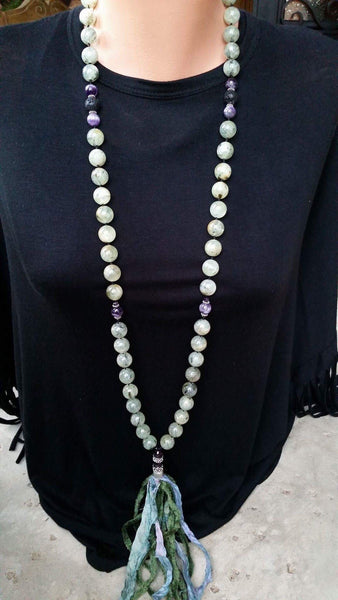 Essential oil diffuser necklace -Prehnite and Amethyst mala