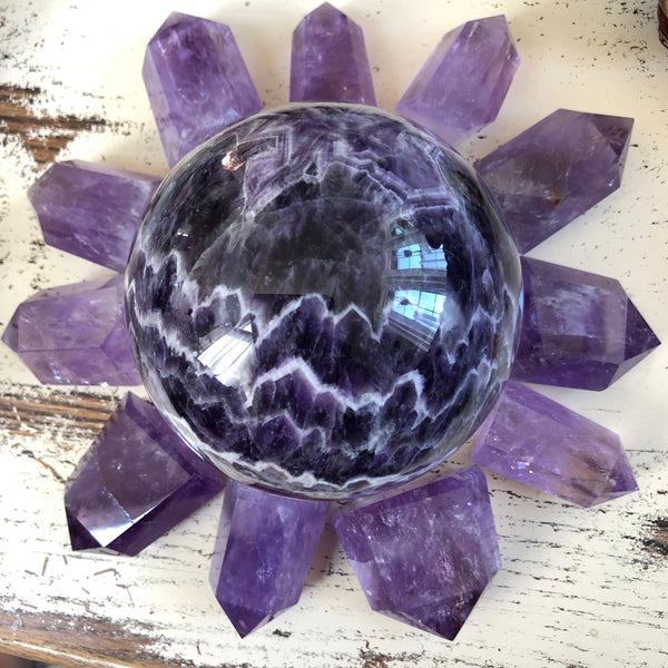 Huge Dream Amethyst Sphere-4 inches (Protection, intuition, sobriety)