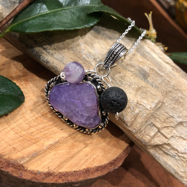 Essential oil diffuser necklace - agate & amethyst