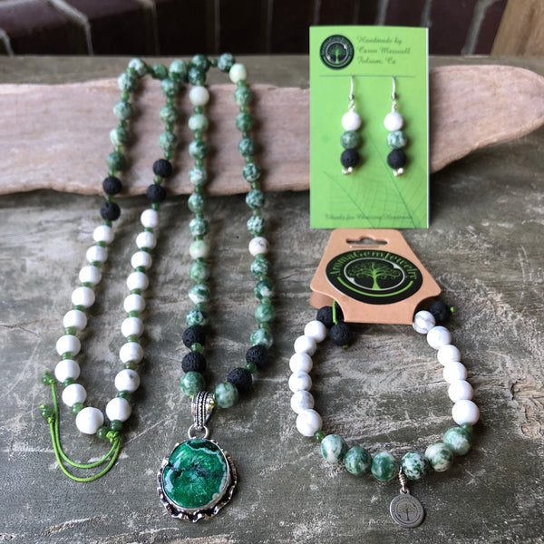 Essential Oil Diffuser necklace/bracelet/ earring set - Tree Agate, Howlite