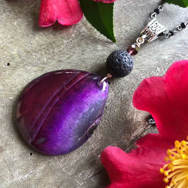 Essential oil diffuser necklace - deep purple agate