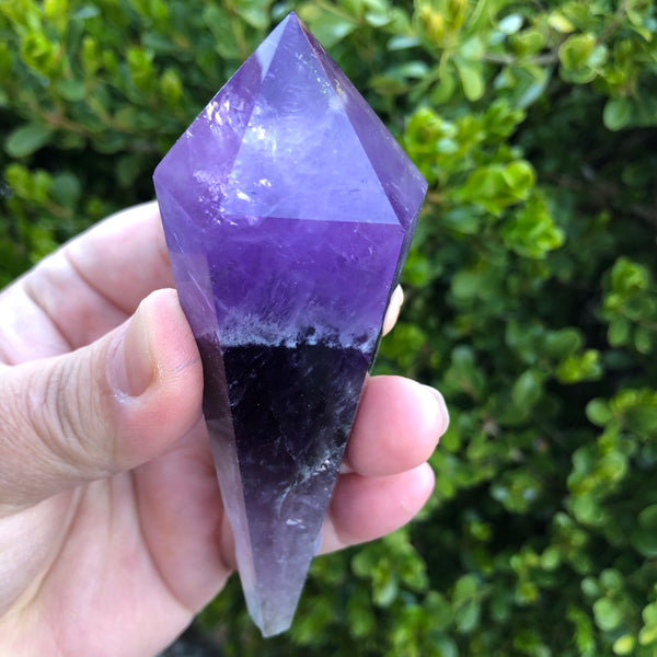 Amethyst Wand (Protection, Intuition, Sobriety, Calm)