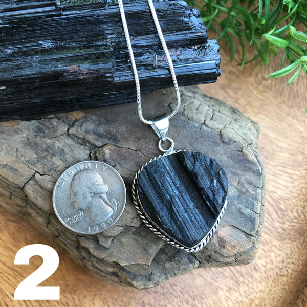 Black Tourmaline pendant necklace (Protection)
