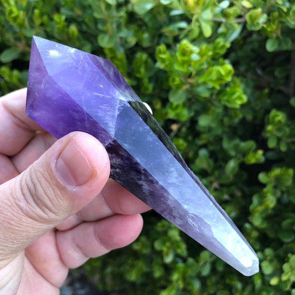 Amethyst Wand (Protection, Intuition, Sobriety, Calm)