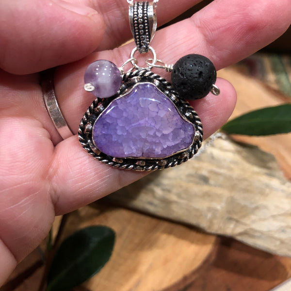 Essential oil diffuser necklace - agate & amethyst