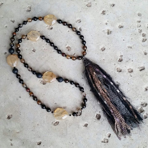 Essential oil diffuser necklace - Agate - mala