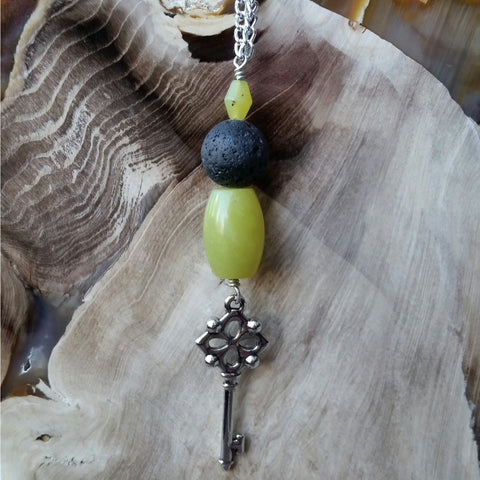 Essential oil diffuser necklace - New Jade