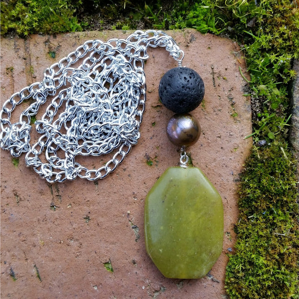 Essential oil diffuser necklace - New Jade
