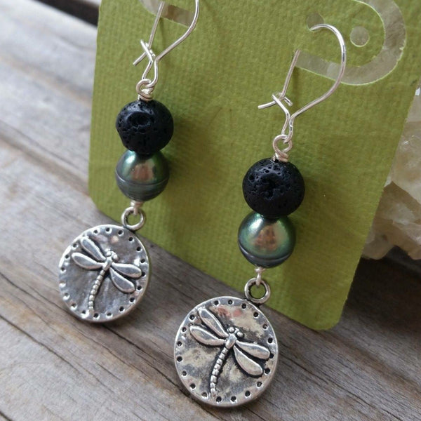 Essential oil diffuser earring - cultured pearl, dragonfly