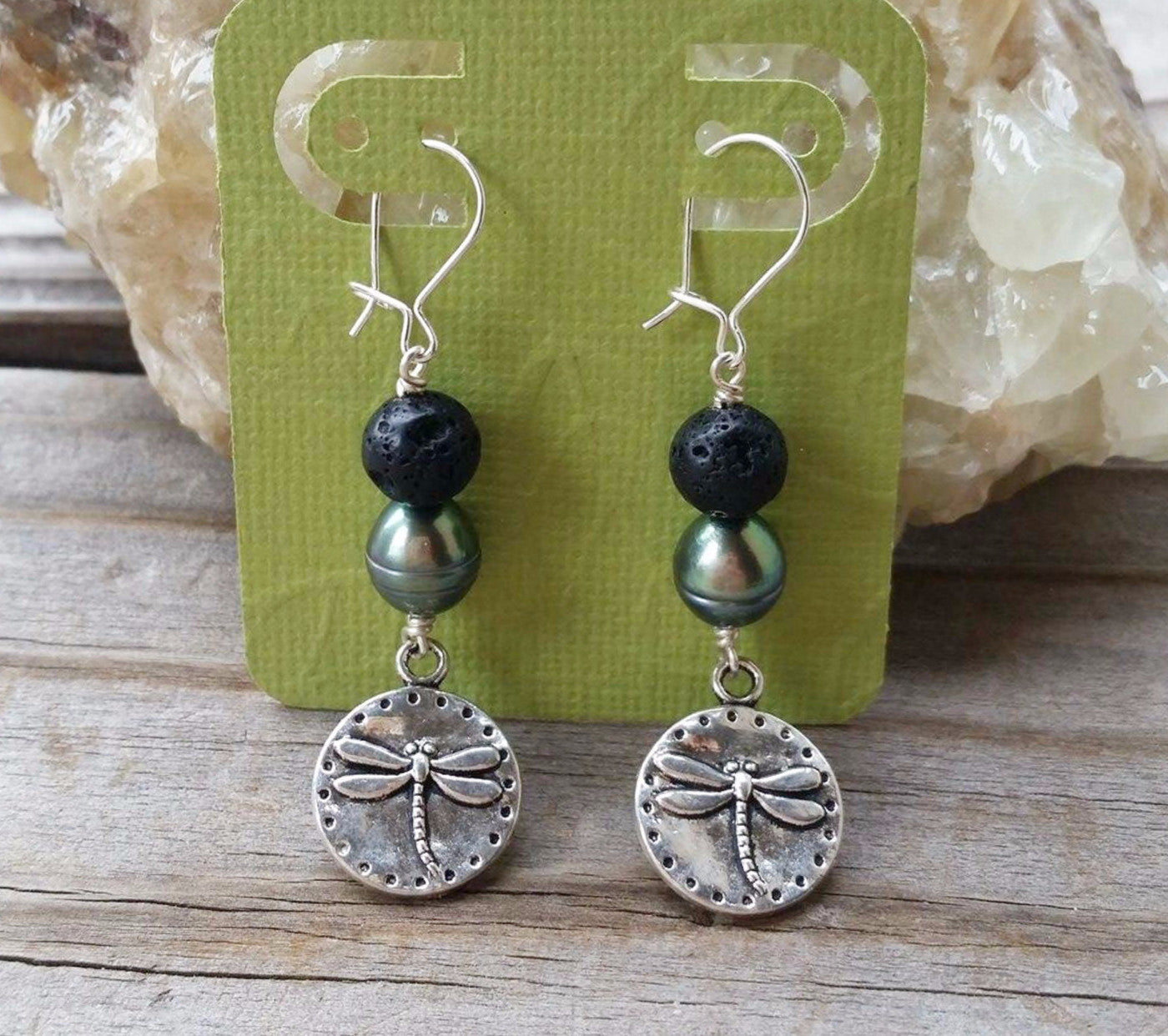 Essential oil diffuser earring - cultured pearl, dragonfly