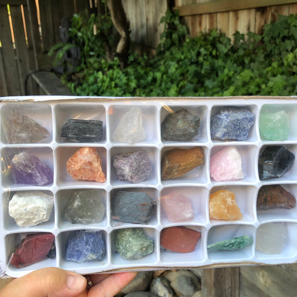 24 crystal collection kit