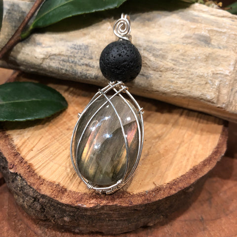 Essential oil diffuser necklace - Labradorite