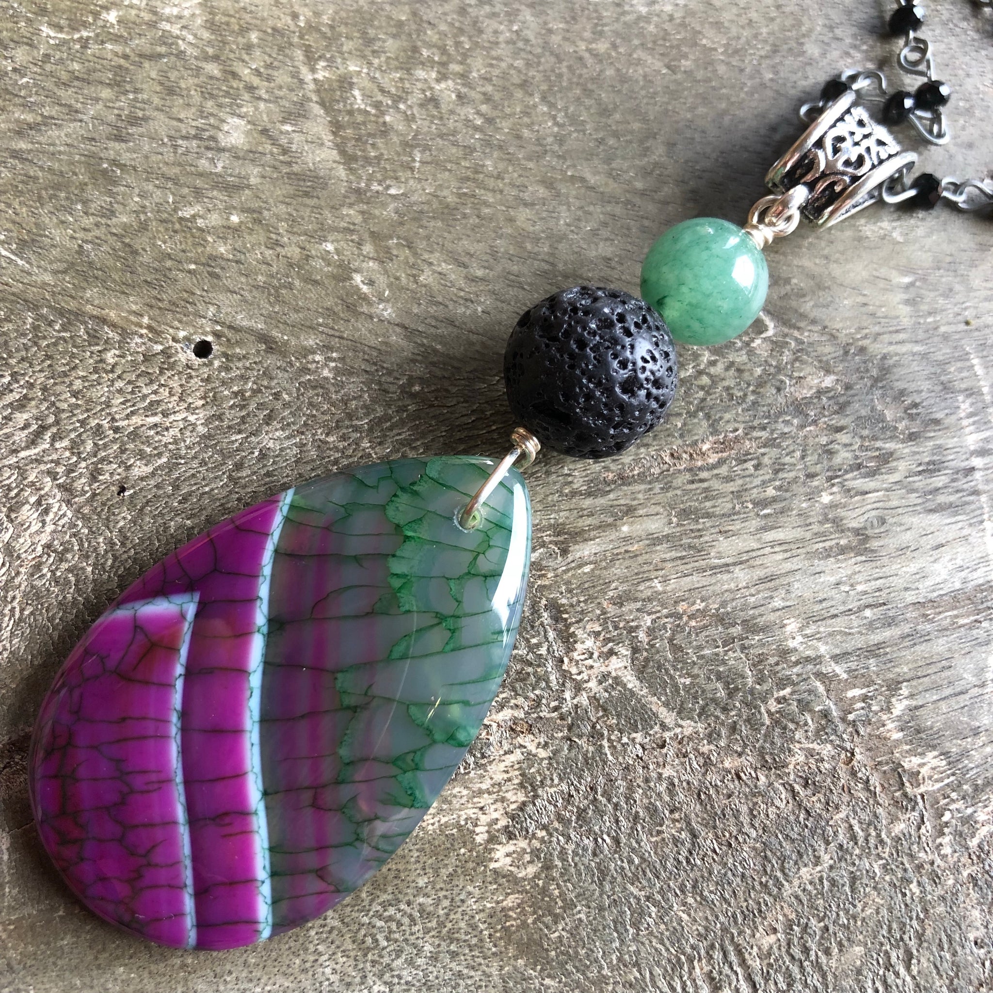 Essential oil diffuser necklace - purple & green agate