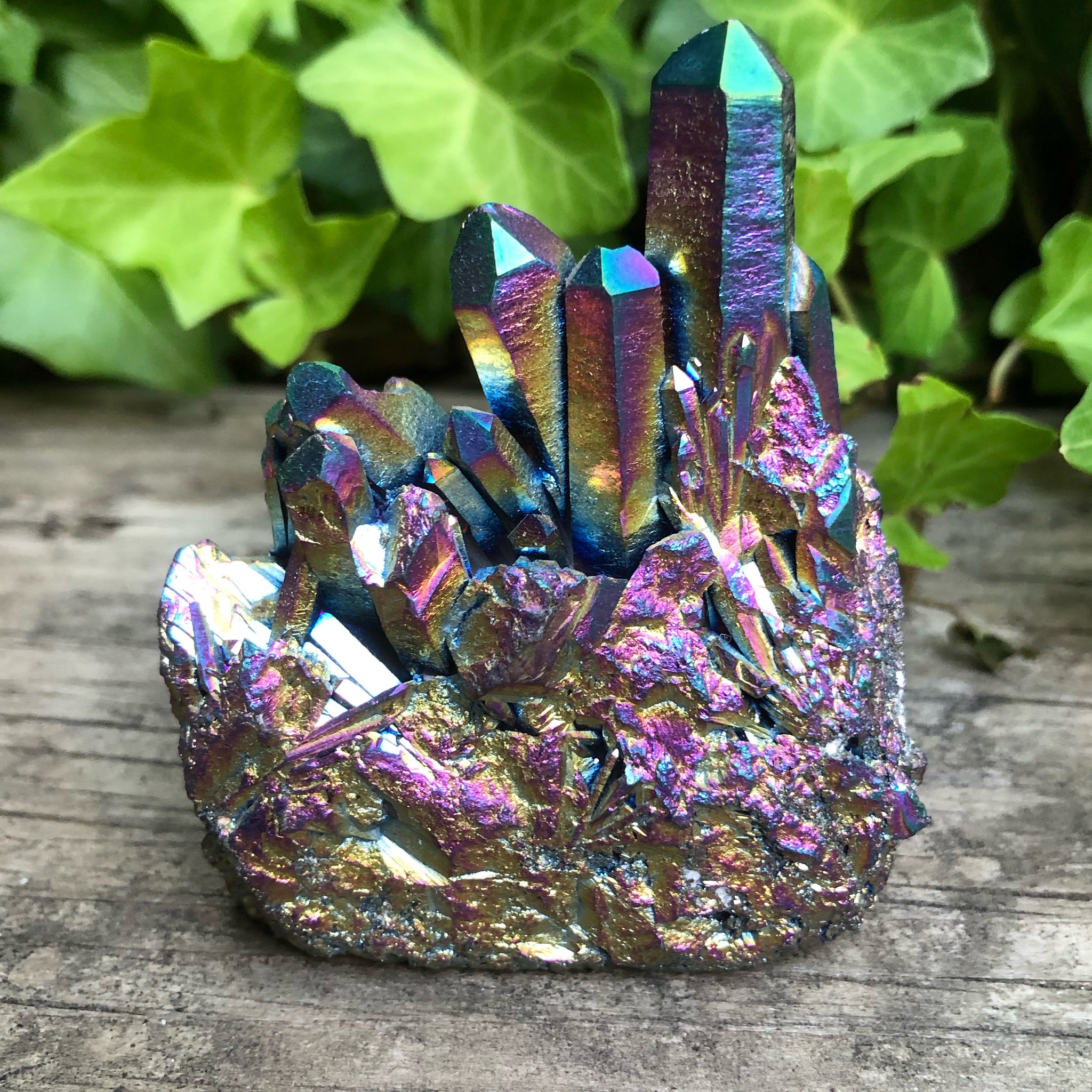 Titanium aura rainbow Quartz (3 inch)